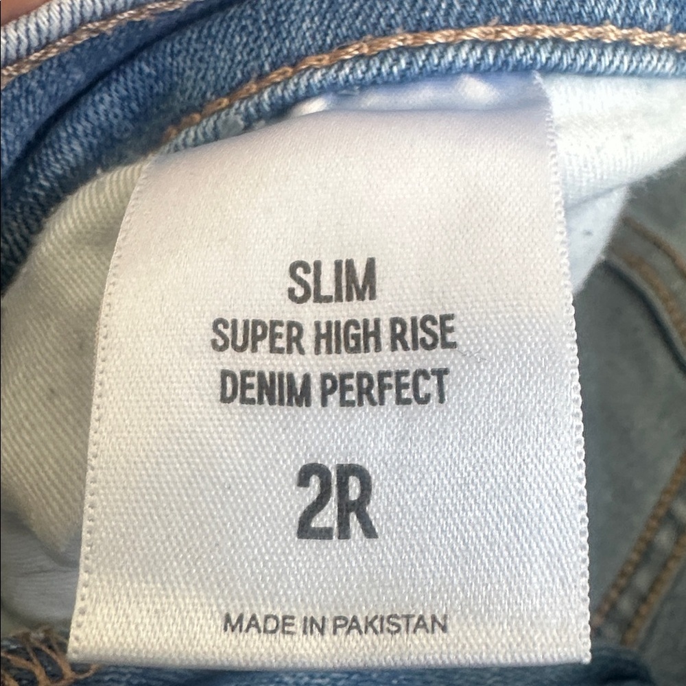 Express Light Blue Women's Super High Rise Straight Leg Jeans - Picture 6 of 6
